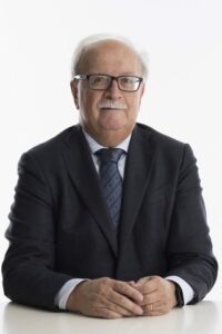 Foto di gruppo del team di commercialisti di Studio REF a Giussano